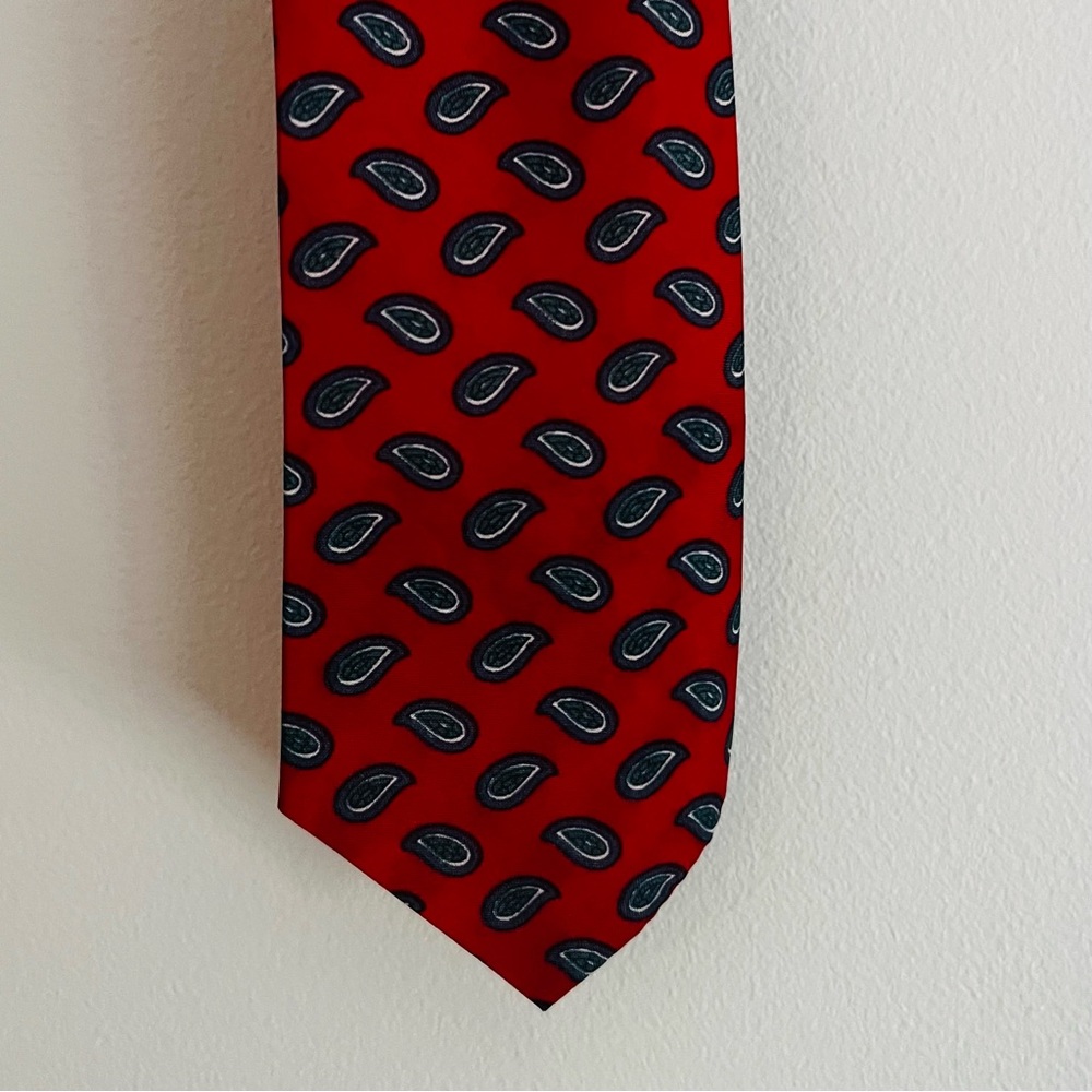 Boy’s Red Tie